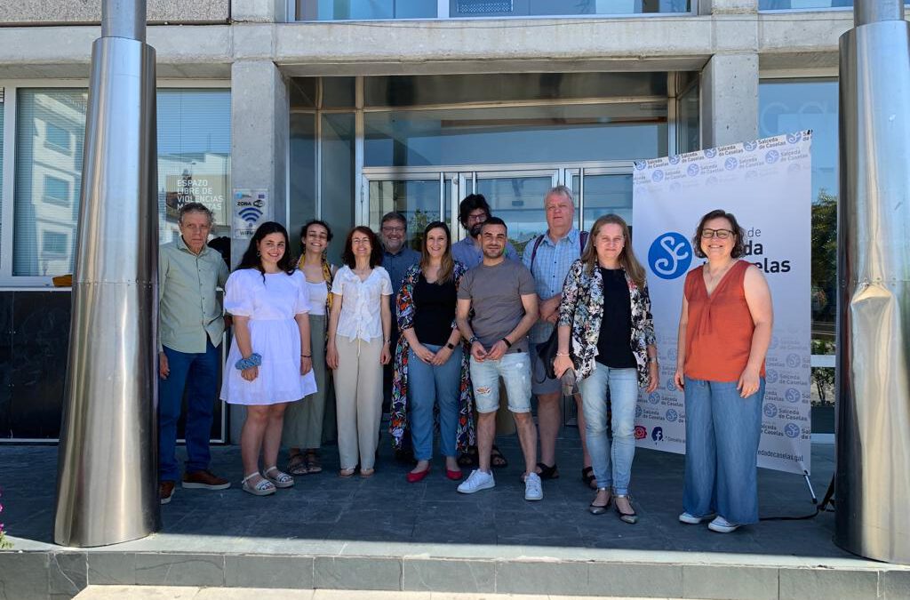 Primera reunión en Salceda de Caselas, Pontevedra (España)